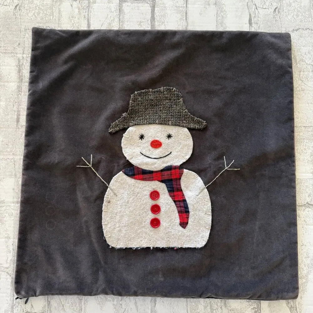 Pottery Barn Snowman Aplique Velour Brown Pillow Cases Winter Holiday 20